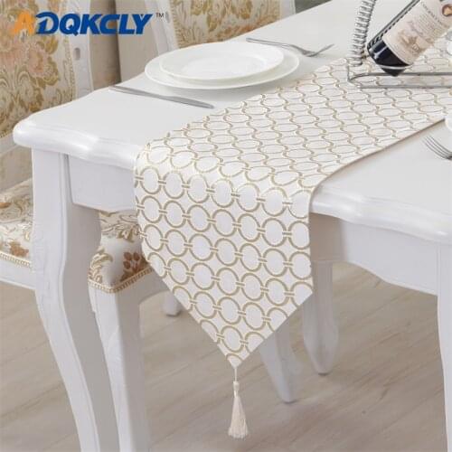ADQKCLY Modern Elegant Table Runner Polyester Geometric Image Tassel Patchwork Desk Cloth Decor for Party Banquet Home Supply