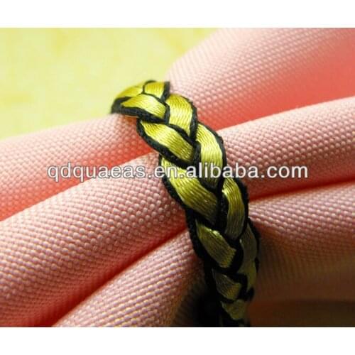 Wedding napkin ring and pearl napkin holder