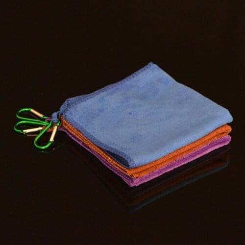 1pcs Fishing Towels With Carabiner Clip Soft Fishing Clothing Thickening Non-stick Absorbent Wipe Hands Towel Pesca Accessories