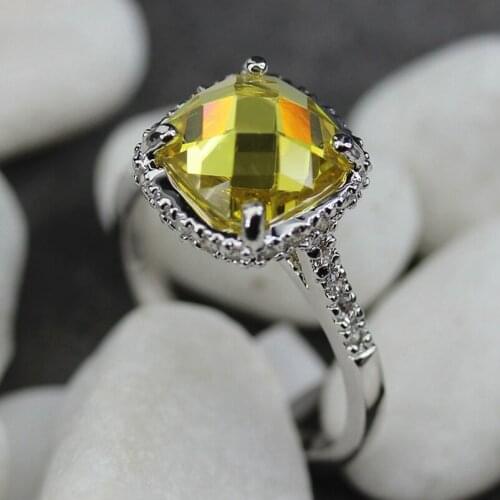 SHUNXUNZE Charms Luxury Wedding rings Jewelry for women dropshipping Champagne Cubic Zirconia Rhodium Plated R3603 size 6 7 8 9