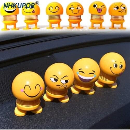 Car Ornaments Bobblehead Nod Dolls Cute Cartoon Funny Wobble Head Robot Lovely Car Dashboard Decoration Auto Facial Expression