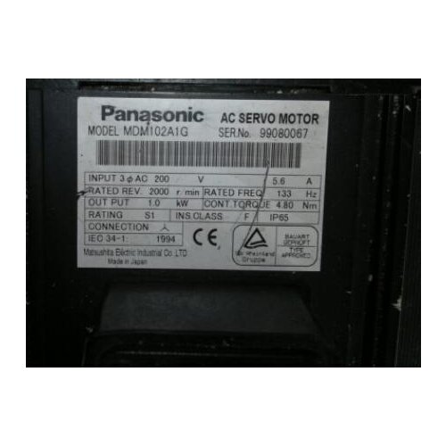 MDM102A1G SERVO MOTOR , used in good condition . 80% appearance new , good working , free shipping
