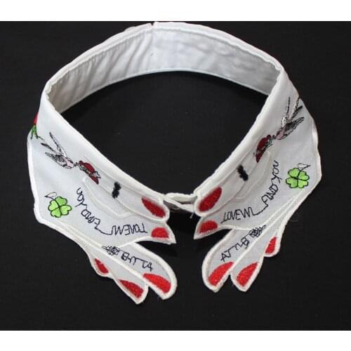 2021 Women Polyester Detachable Collar Shirt Fake Collars Decoration Ladies Lace Hollow Embroidered Necklace False Collar