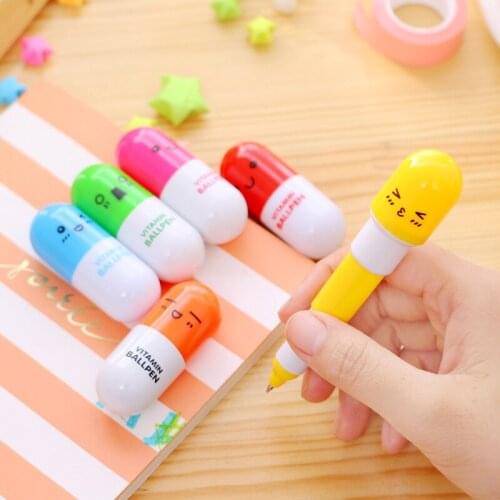 New Cute Cartoon Novelty Creative Retractable Pill Shape Smiling Face Ballpoint Pen Promotional Gift Stationery Student Prize
