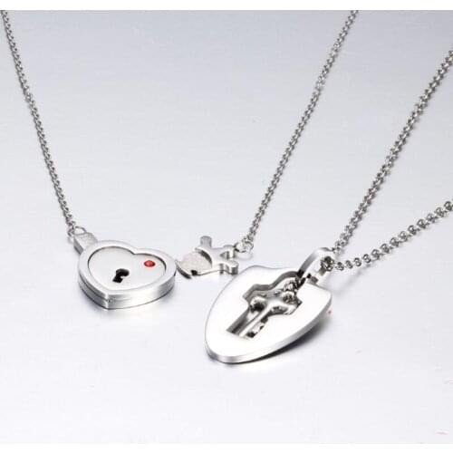 2Pcs Valentines Day Lovers Stainless Steel Lock Key Heart Puzzle Pendant Necklace Kit Love Matching Sets Jewelry Gift