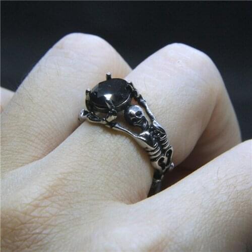 2020 Newest Black Stone Skull Mens Ring 316L Stainless Steel Skull Men Cool Ring