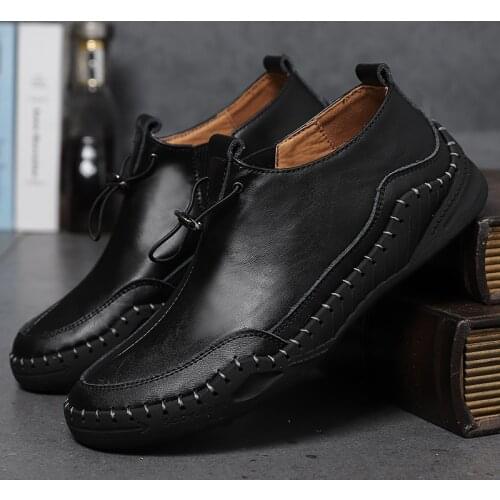 Leather Men Casual Shoes Italian Mens Loafers Moccasins Fashion Slip On Mens Flats Leisure Breathable Outdoor Man Driving Shoes