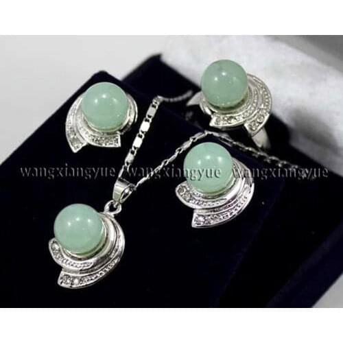 Fashion Real Green Jade Round Beads Earrings & Ring & Necklace Pendant Set AAA