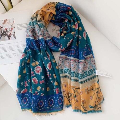 2020 New Beautiful Vintage Flower Print Scarves Shawls Women Long Soft Trendy Floral Scarf Wrap Hijab Muffler Free Shipping