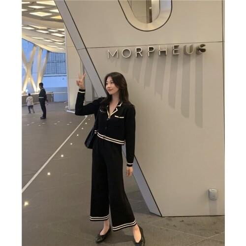 Fashion 2020 spring new small fragrant knit suit Korean lapel Slim short jacket wide leg pants two-piece