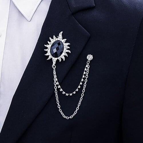 New Vintage Tassel Chain Brooch Pin Metal Crystal Brooches Suit Shirt Collar Badge Corsage Lapel Pins for Men Jewelry Gifts
