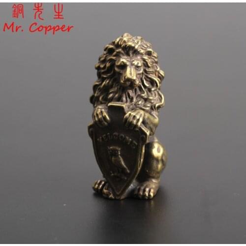 Copper Lion Owl Shield WELCOME Carved Statues Home Decor Brass Animal Miniatures Figurines Living Room Decorations Furnishings