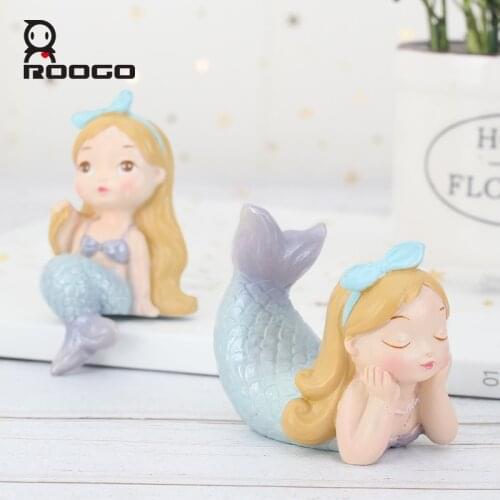 Roogo Home Decoration Accessories Creative Cute Miniature Figurines Resin Table Craft Decor Ornament Mermaid Mobile Phone Holder