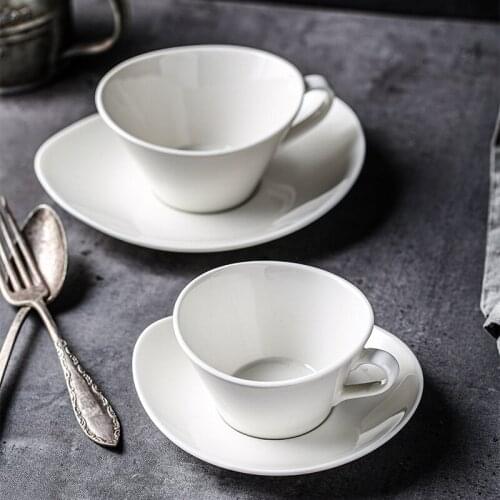 Nordic Ceramic Coffee Set 180ml 250ml Simple Creative Design Coffee Cup and Saucer White Business