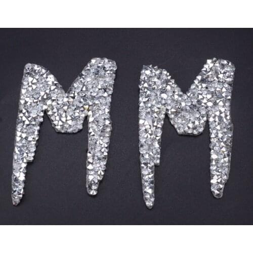 25pcs/Lot Crystal Letter Shape Iron On Rhinestone Motif Applique Beaded Strass Trimming Hotfix For Garment/Shoes/Bag Accessories