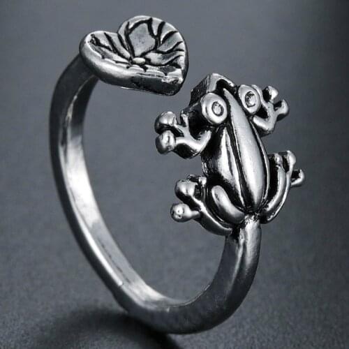 Gothic Vintage Frog Ring for Men and Women Retro Opening Resizable Punk Ancient Silver Color Rings Party Night Club Animal Rings
