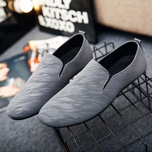 Men Loafers Spring Summer Men Shoes Casual Shoes Light Canvas Youth Shoes Men Breathable Fashion Outdoor Walking Mans Footwear