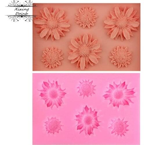 DIY chrysanthemum sun / Daisy cake decoration tool silica gel mold Chocolate Mold Kitchen Baking accessories