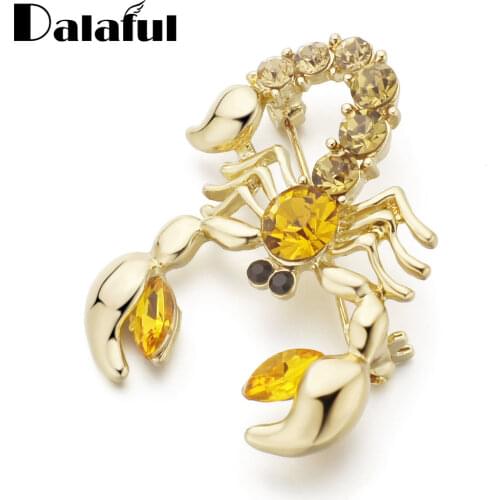 Sexy Jewelry Insect Brooch Hijab Pins Fashion Exquisite Scorpion Brooches Pin For Women Garment Jewelry Z032 New
