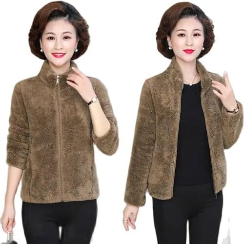 Spring Fall Womens Coat External Wear Plus Velvet Thicken Sweater Female New 2021 All-Match High-End Mother Womens Blouse