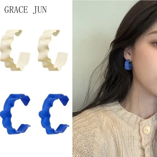 GRACE JUN 2021 New Fashion Geometric C Shape Hoop Stud Clip on Earrings for Women Popular Fake Earrings Cuff Earrings Ear Clip