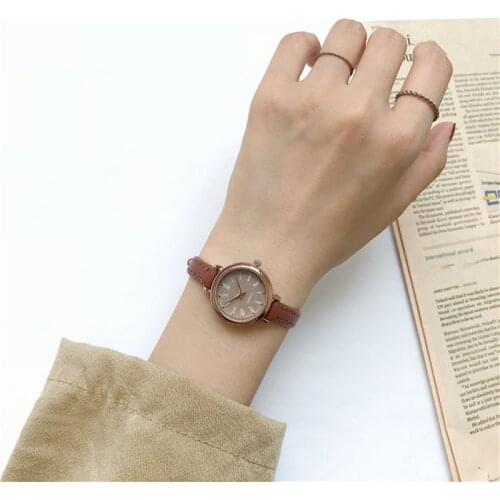 2020 Retro Vintage Women Watches Qualities Small Ladies Wristwatches Vintage Leather Bracelet Watch Fashion Brand Female Clock