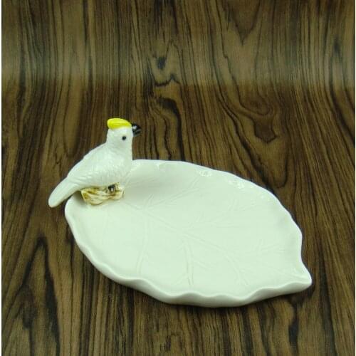 Cute Porcelain Macaw Figurine Candy Dish Decorative Ceramic Parrot Miniature Jewellery Organizer Ornament Gift Craft Accessories