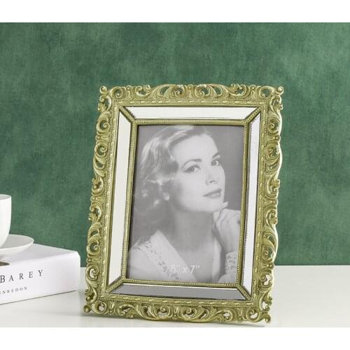 Nordic classic retro photo frame decoration creative 5 inch personality photo frame home bedroom desktop wall photo frame
