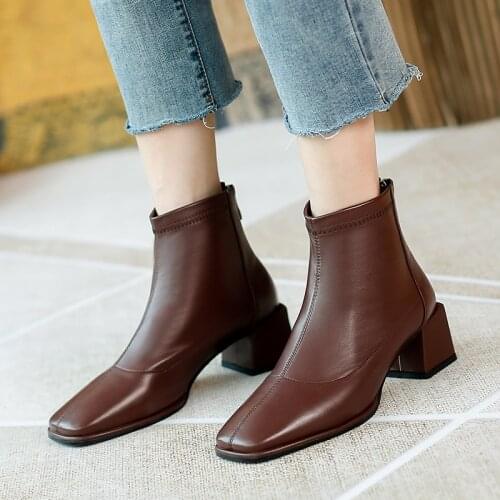 QZYERAI 2021 European American Modern Boots Genuine Leather Thick Heel Boots Chelsea Barefoot Ankle Boots Womens