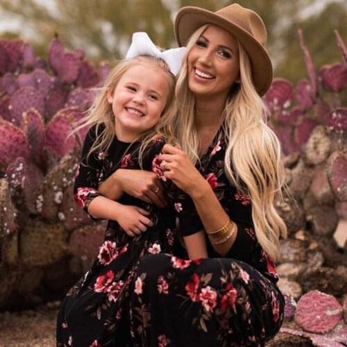 Mom and Daughter Dress Family Matching Clothes New Mother Daughter Dresses Sleeveless Floral Long Dress Mother Daughter Clothes