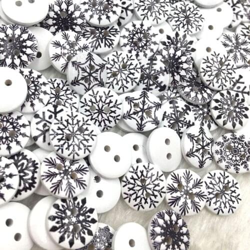50Pcs Mixed Snowflake Round Wood Buttons Sewing Scrapbooking Gift Handwork Home Clothing Decor 15mm WB372