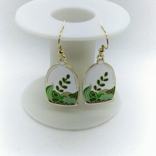 Yungqi New Fashion Green Pot Statement Earrings Geometric Plant Drop Earrings for Women Metal Earring Trendy Jewelry Pendient