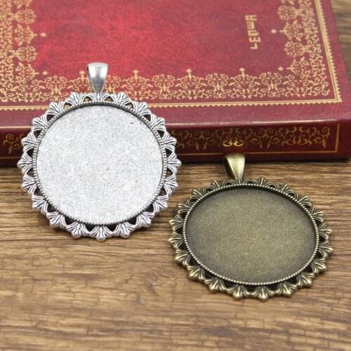 2pcs New Fashion 35mm Inner Size Antique Bronze Silver Color Classic Round Style Cabochon Base Setting Charms Pendant
