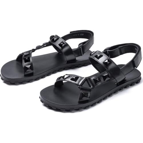 Men Summer Black Genuine Leather Personality Rivet Casual Leather Slippers Men Summer Rome Simple Black Leather Flat Slippers