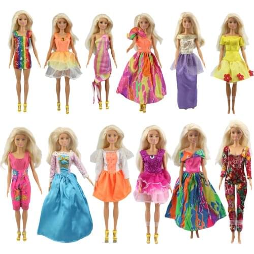 New Fashion Outfits For Barbie Doll,1/6 Doll Clothes And Accessories(Doll and Shoes are not included)