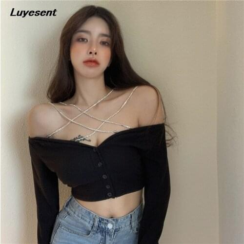 Black Gothic Sexy Deep V Neck Girl T Shirt Chains Summer Halter Short Length Skinny Button Tshirt Blackless Off Shoulder Top