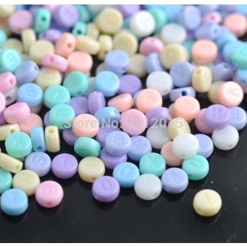 Multicolor Mixed Alphabet Letter Acrylic Flat round Beads For jewelry making Diy 400Pcs 7mm YKL0258