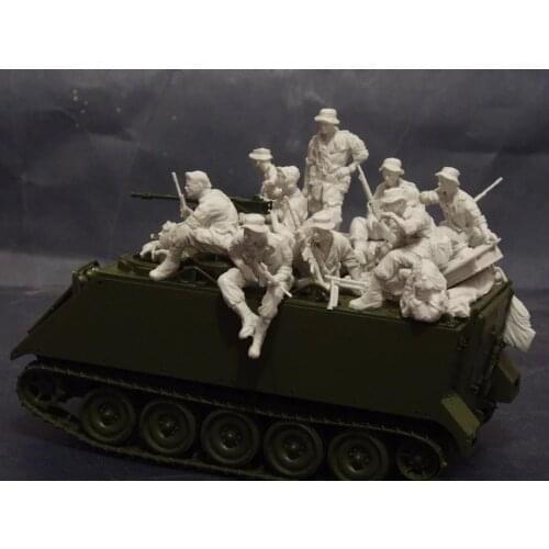 1:35 Resin Figure Model Kit Unassambled Unpainted //X346 ( 10 figures without Headphone etching NO TANK))