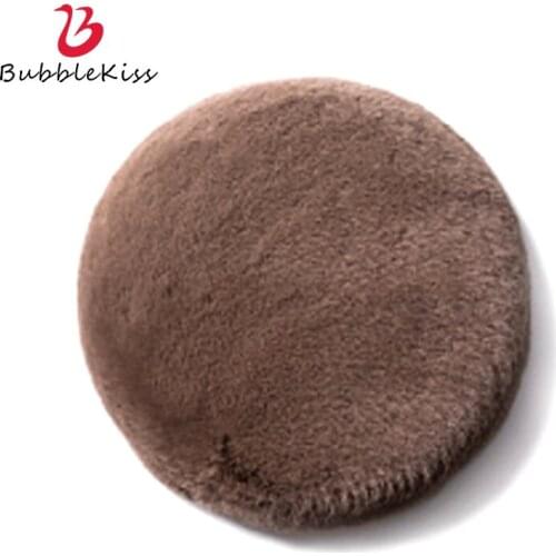 Bubble kiss Decorative Pillows