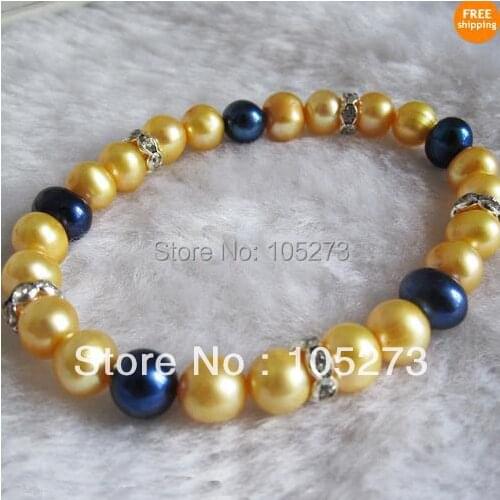 HAI YING WEI YE Bracelets