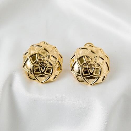Shining Luxurious Style Flower Shaped Cooper Color Women Earring 2021 Spring Popular Design Date Wedding Attendance