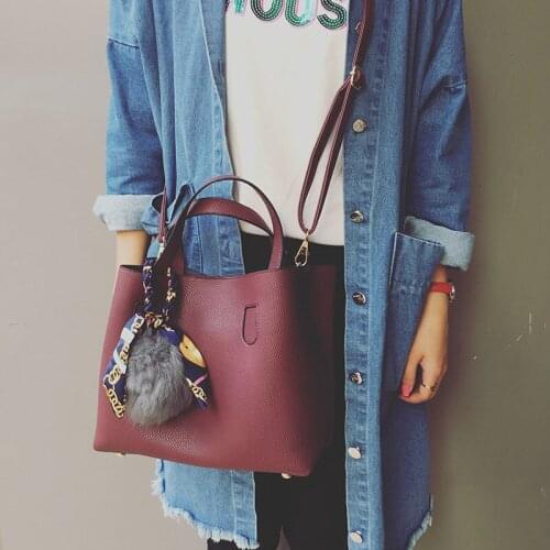 South Korea 2019 Autumn And Winter Purchasing Agents New Style Hand Tassels WOMENS Bag Contrast Color Different Size Bags Shoul