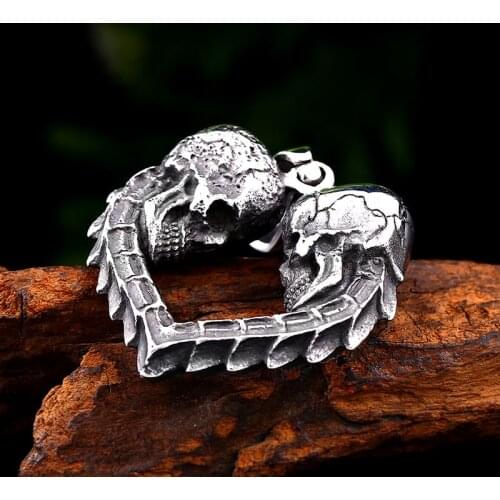 Double Skull Competition 316L Pendant Stainless Steel Heart Skeleton Personality Creativity Motorcyclists Mens Necklace Pendant