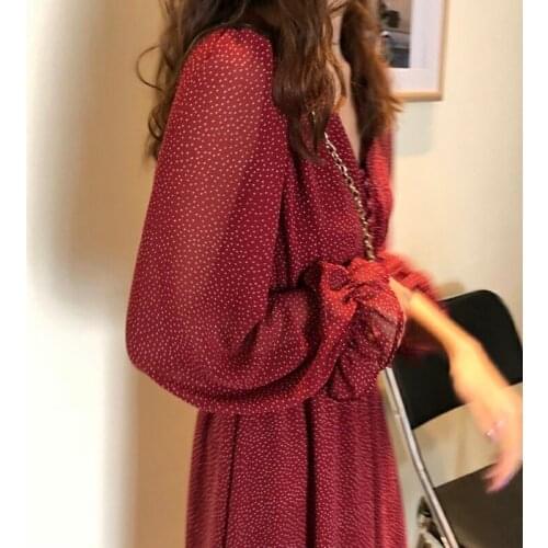 Sexy woman 2021 New Autumn Elegant Slimming Chiffon Floral Dress Fairy French First Love Mid-Length Base Skirt