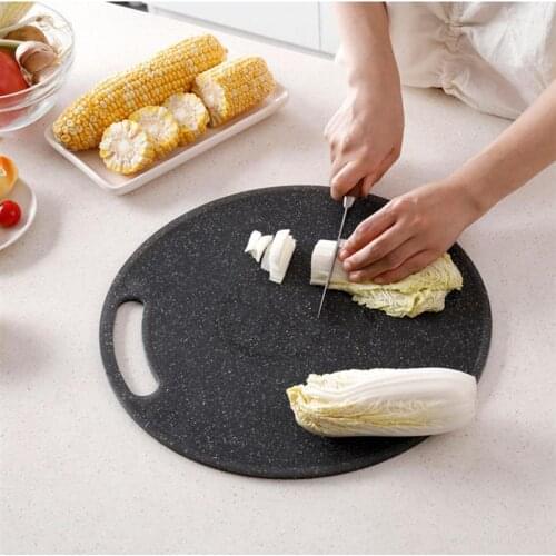 1pc Chopping Block Plastic Bread Cutting Board for Pub Kitchen