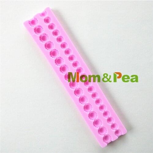 Mom&Pea 0844 Free Shipping Necklace Shaped Silicone Mold Cake Decoration Fondant Cake 3D Mold Food Grade