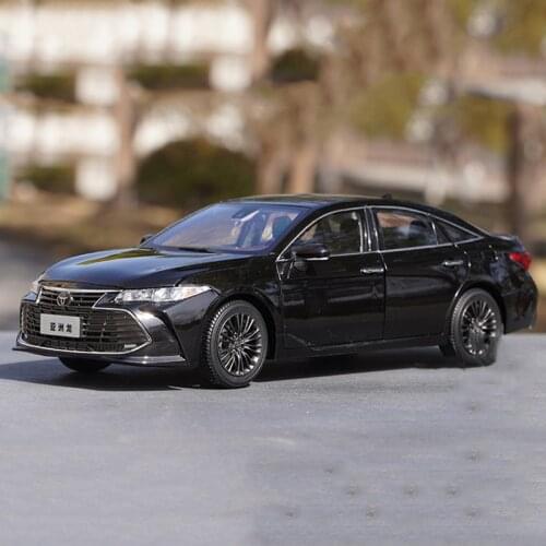 Diecast 1:18 Ratio FAW Toyota AVALON Alloy Simulation Car Model Adult Collection Decoration Gifts Kids Toys Boys