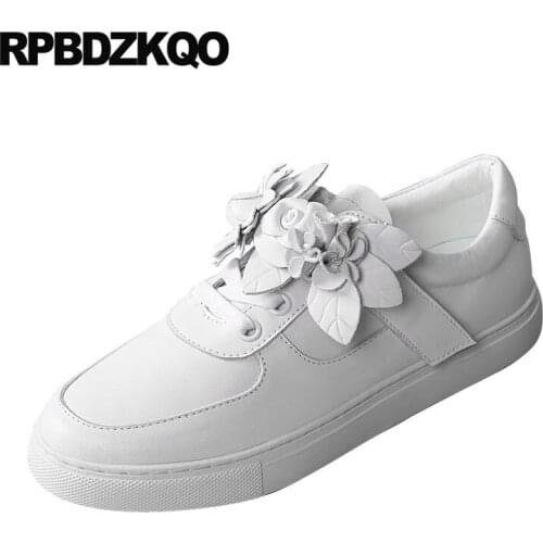 Sneakers Celebrity Brand Lace Up Casual Spring Autumn Floral Round Toe White Flower Designer Shoes Women Luxury 2018 Flats