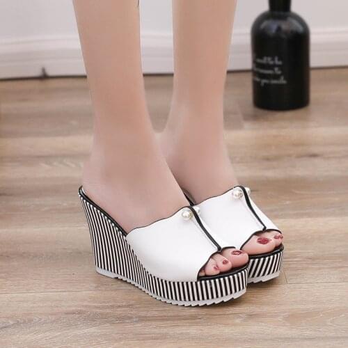 New Summer Wedges Sandals High heels Beach Slippers Platform Stripe Pearl Sandals flip flops women shoes Fish mouth black Sandal