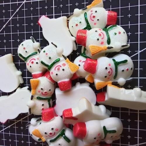 1pcs/lot resin flat back glitter Christmas snowman with broom 28mm Cabochons Hair Bow Center DIY Christmas decration